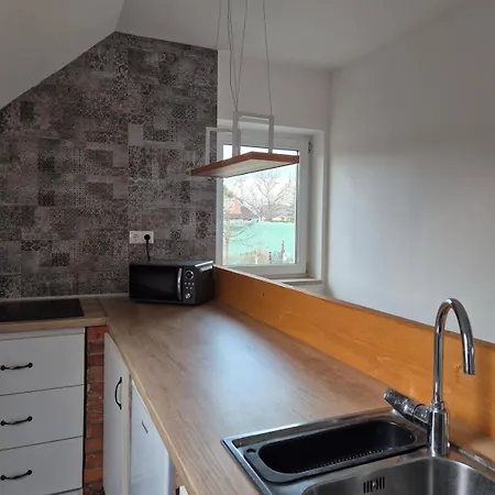 Tuenderkert Tuenderfeszek Vendeghaz * Szodliget